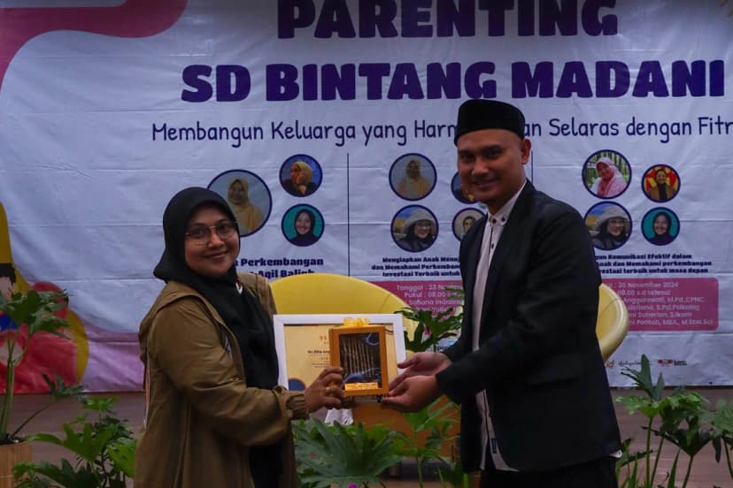 Acara Parenting SD Bintang Madani